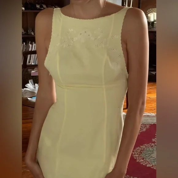 NWT Mirror Palais Daisy Patch Embroidered Mini dress size small - Picture 3 of 9